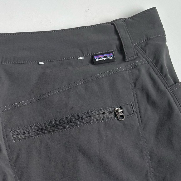 Patagonia Quandary 5" Hiking Shorts in Forge Grey/Charcoal Size 4 - Picture 11 of 17